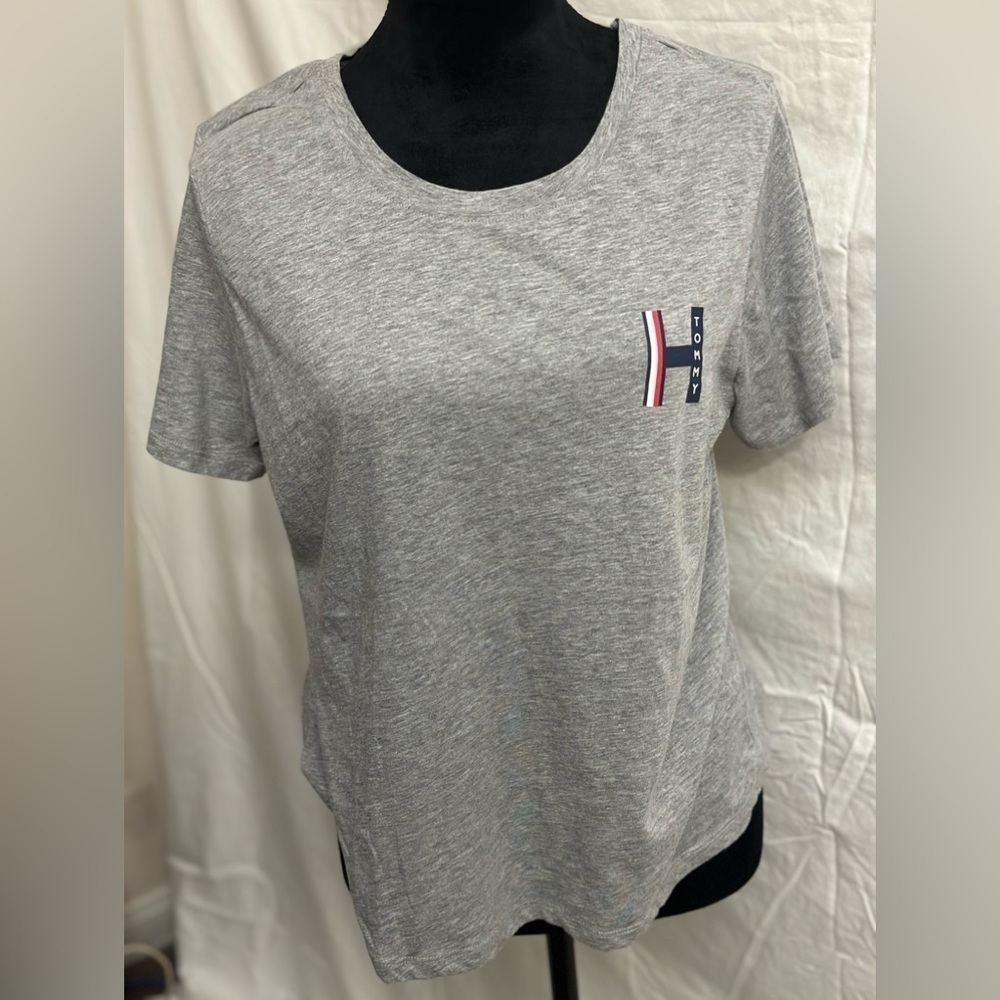 Tommy Hilfiger grey sleepwear shirt